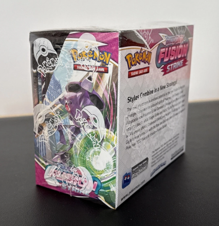 Pokemon - SLIGHTLY DAMAGED - SWSH Fusion Strike - Booster Box - 0% VAT GVMS